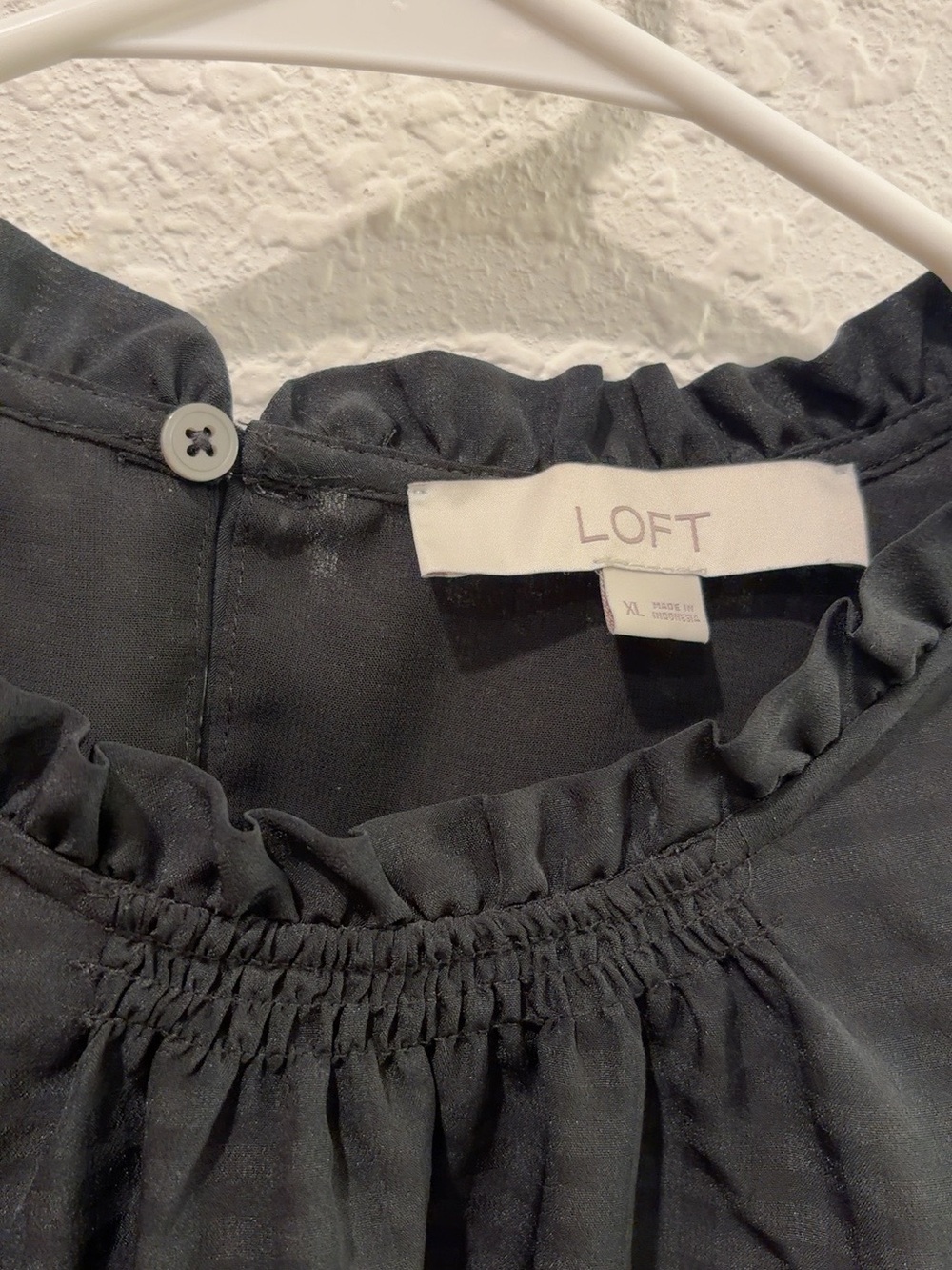 LOFT Black Ruffled Neck Puff Sleeve Tunic - Picture 2 of 5
